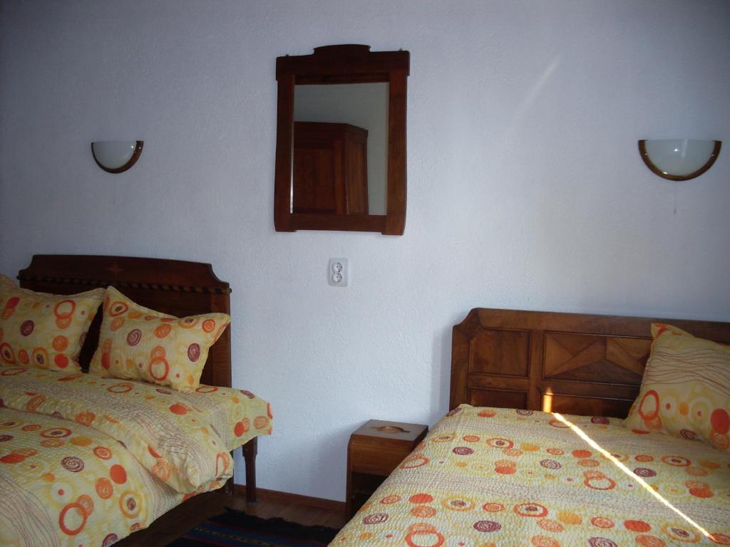 Tsutsovi House Hotell Kalofer Rom bilde